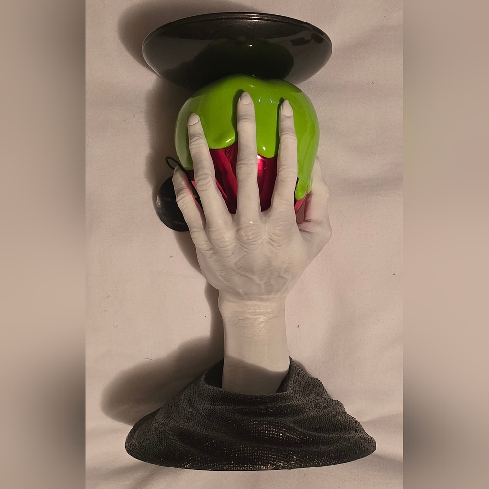**NEW** Bath & Body Evil Queen Poison Apple 3Wick Candle Holder (Glows) & Extras - Picture 3 of 10